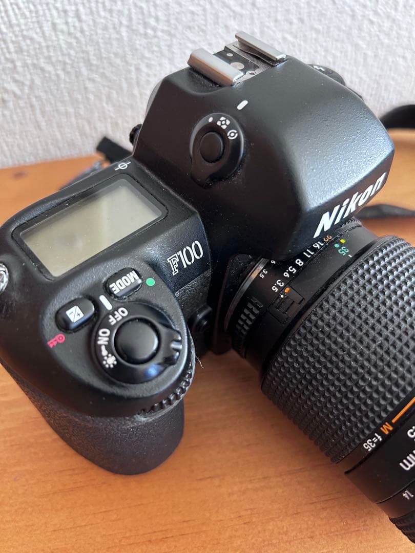 Nikon F100 ジャンクAF Nikkor 35-105mm レンズ付