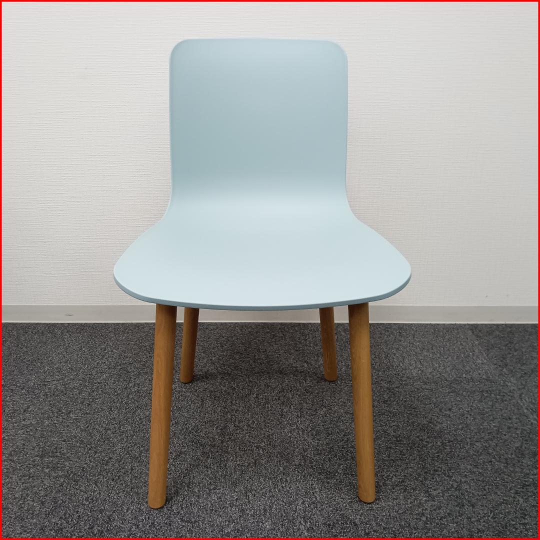 某服好きページ★ヴィトラ★ハル ウッド チェア★アイスグレー★