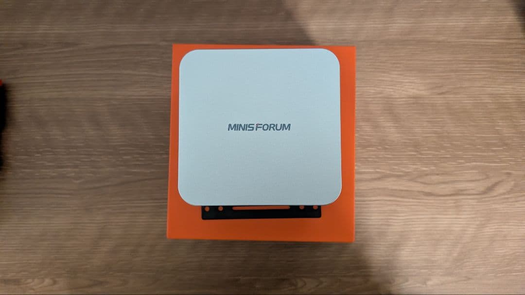 ミニPC MINISFORUM AI370 RyzenAI9 HX370 32GB 1TB