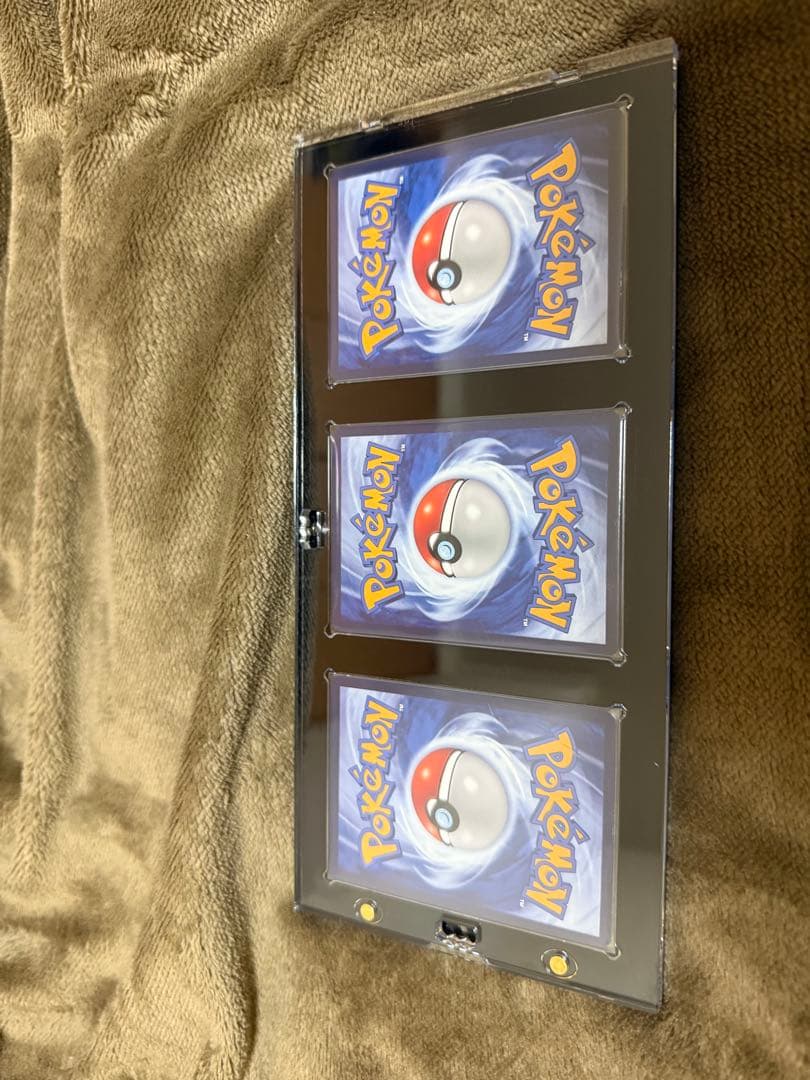 ポケモンカード ブイズSAR海外版