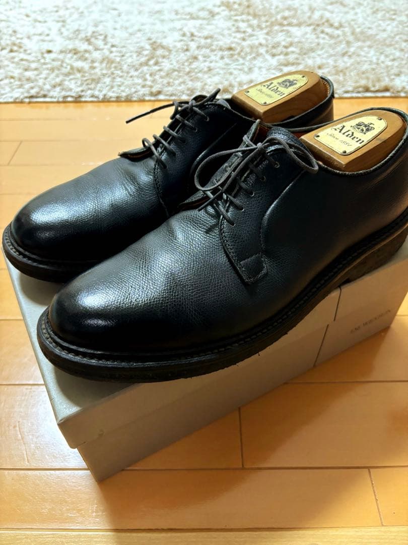 Alden プレーントゥ
