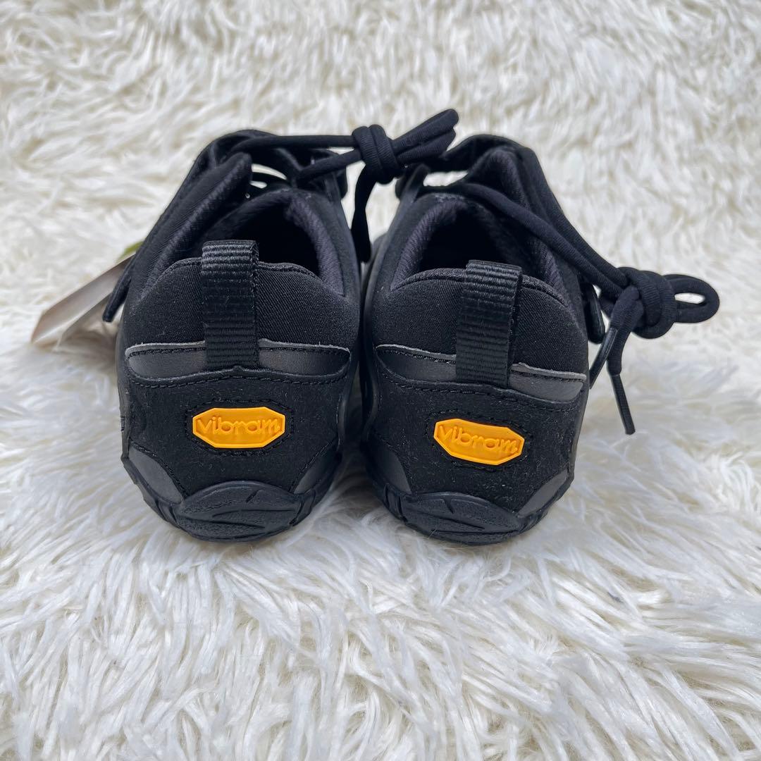 新品未使用　vibram five fingers v-train