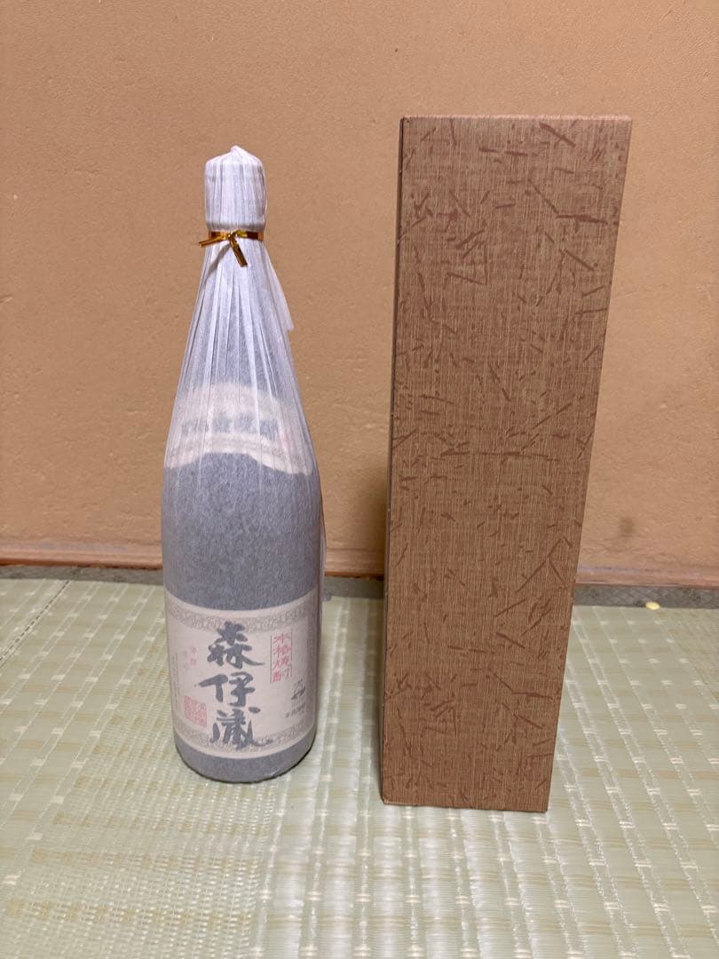 (新品未開封)森伊蔵1,800ml本格焼酎