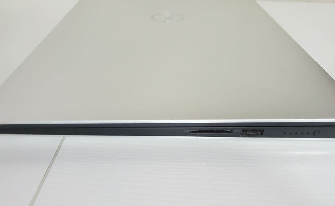 Windowsノート本体 Precision5540 Corei7-9750H 32GB Quadro