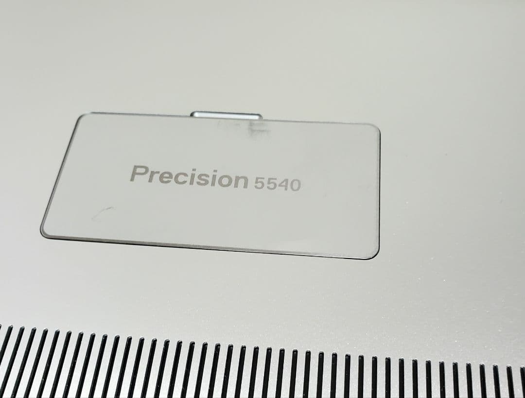 Windowsノート本体 Precision5540 Corei7-9750H 32GB Quadro