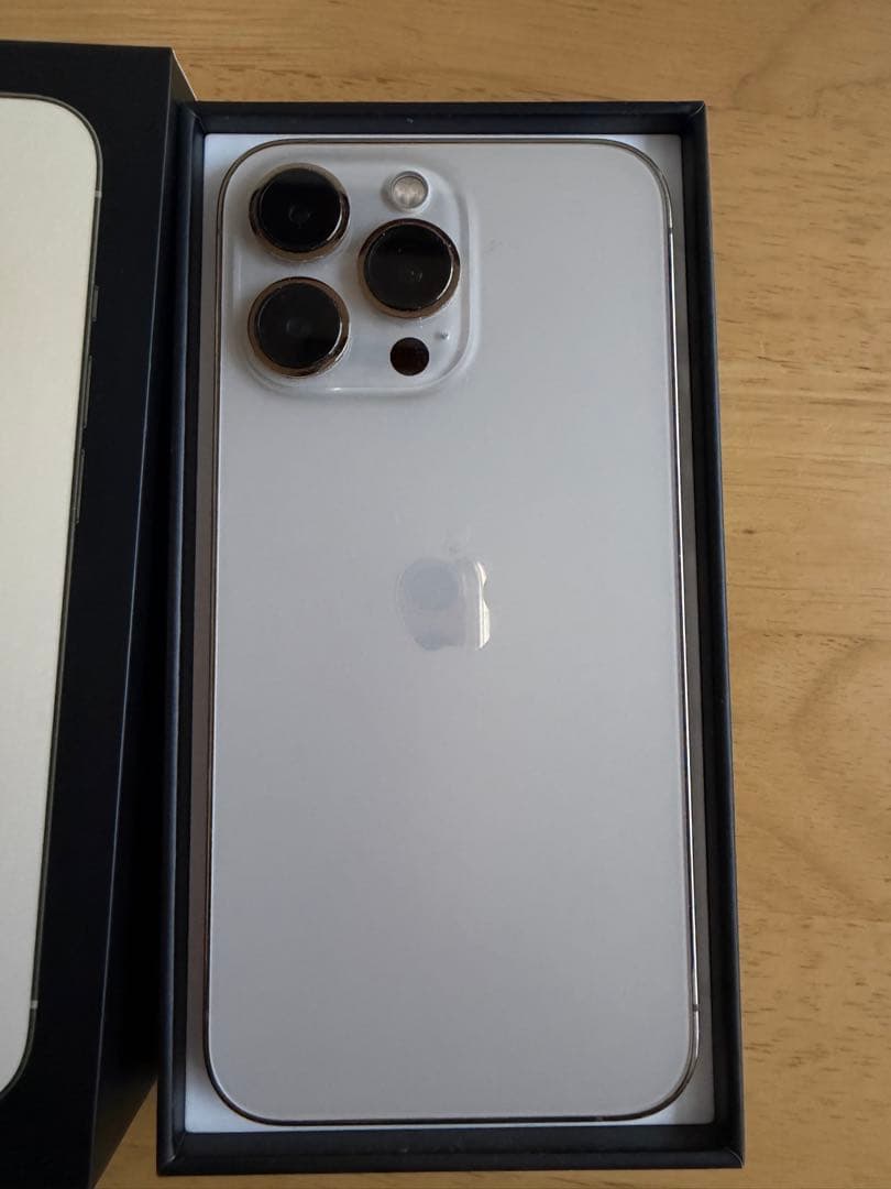 Apple iPhone 13 Pro ゴールド　本体　256GB