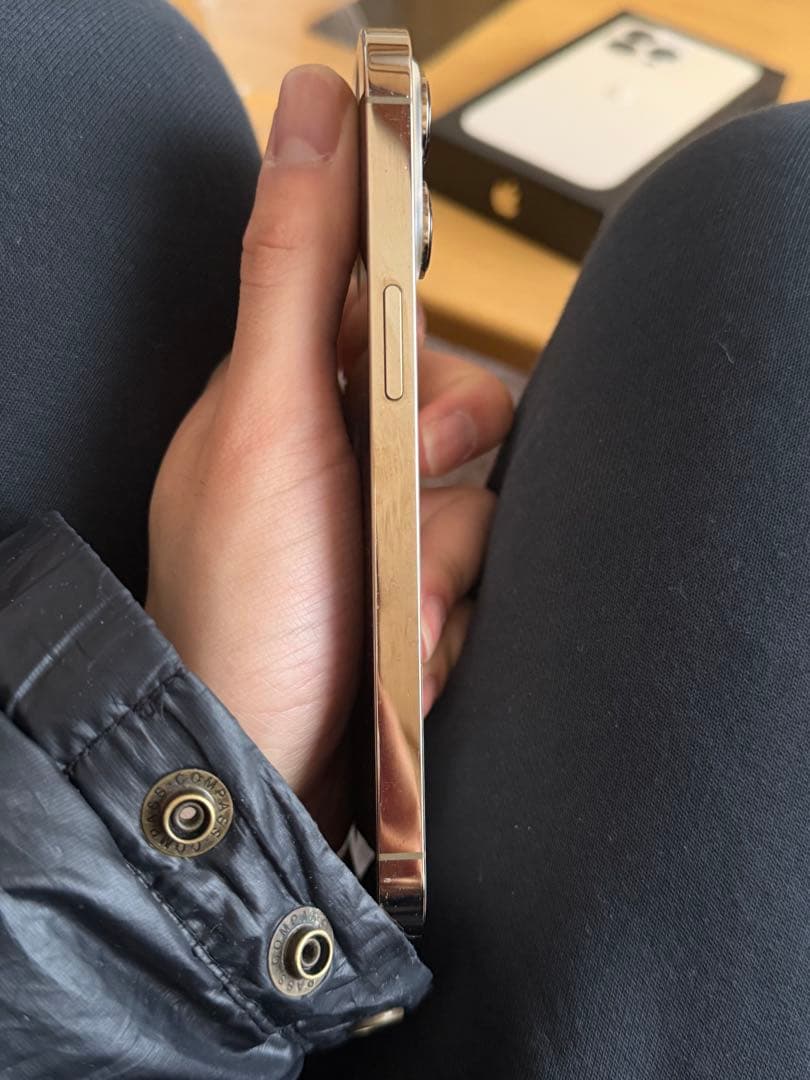 Apple iPhone 13 Pro ゴールド　本体　256GB