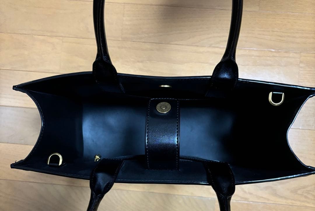 CHARLES & KEITH 黒 トートバッグ