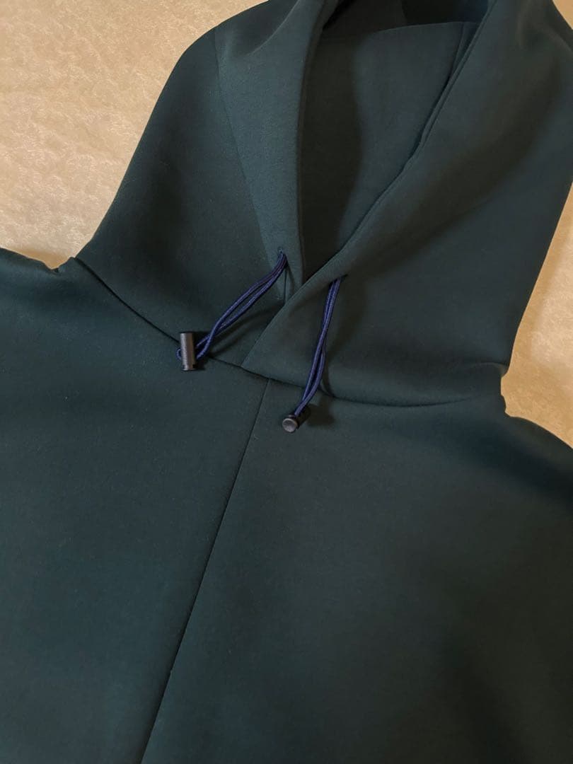 SIDE PARTS DETAIL HOODIEサイドパーツディテールフーディー