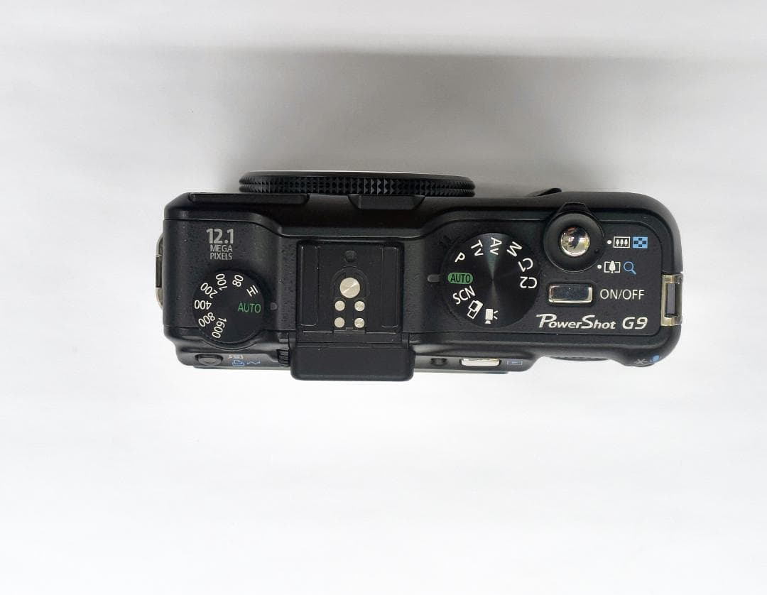 【中古品】 ニコン COOLPIX P7000 美品