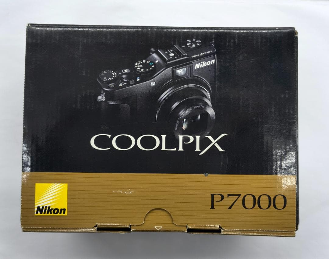 【中古品】 ニコン COOLPIX P7000 美品