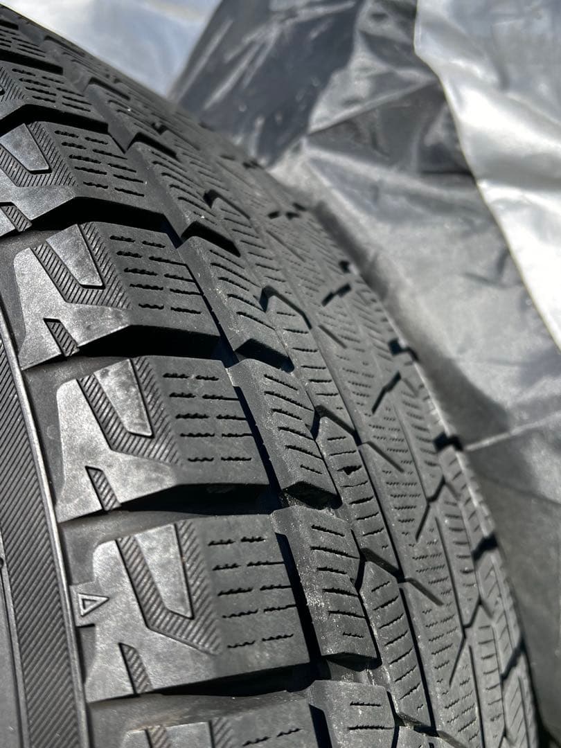 希少！15×7JJ+35 ジムニースタッドレスタイヤ＆ホイール4本セット