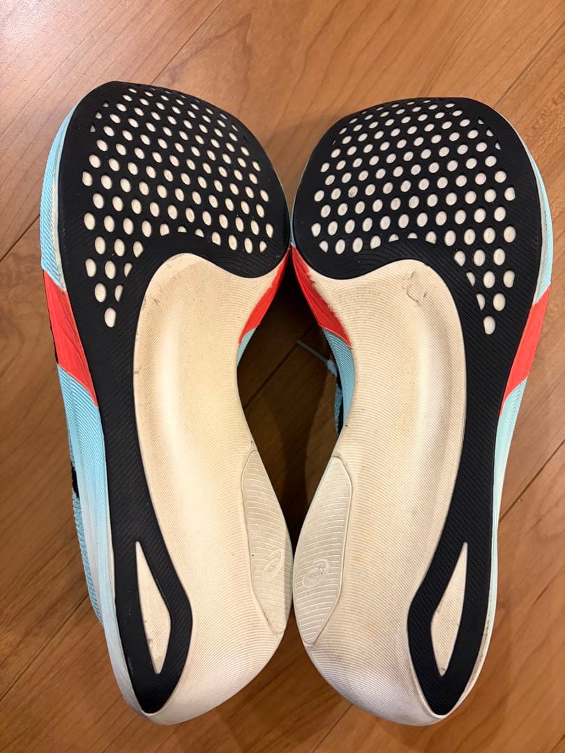 アシックス　メタスピードエッジパリ　27.0cm