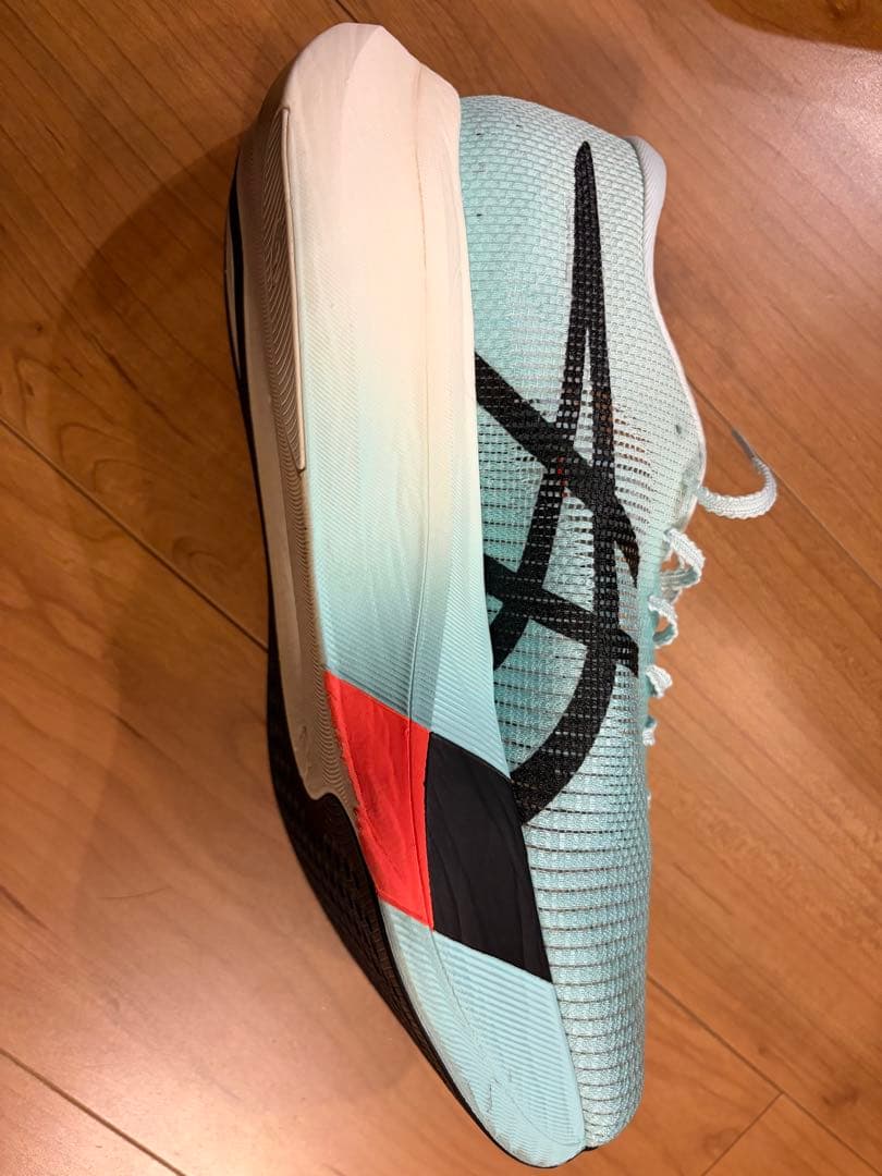 アシックス　メタスピードエッジパリ　27.0cm