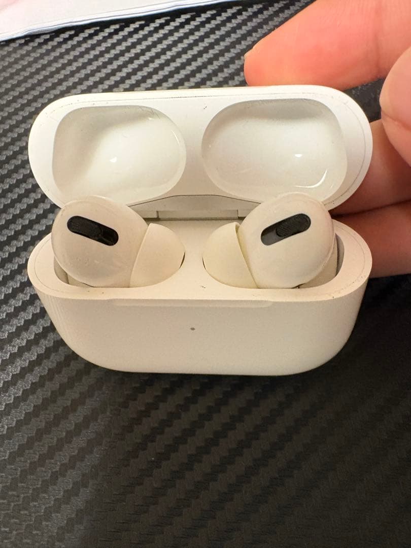 AirPods Pro 第二世代ワイヤレスイヤホン 本体