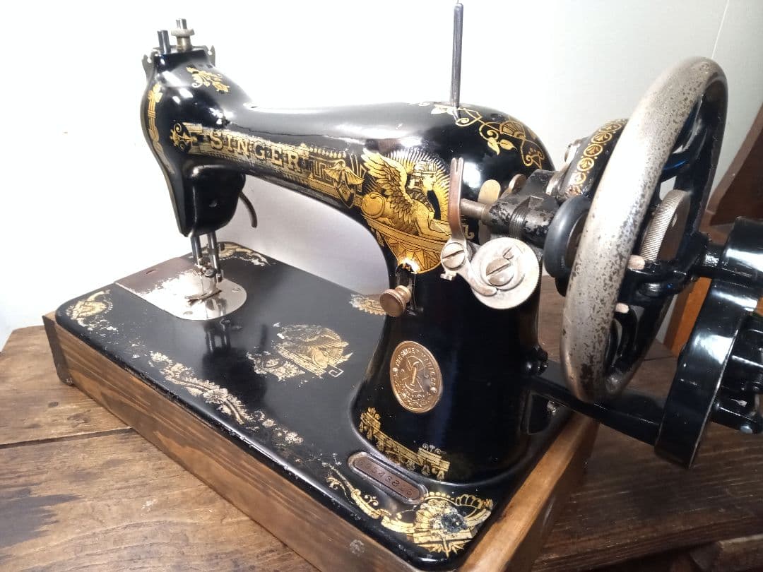 数日限定セール　SINGER　縫うためのアンティークミシン　スフィンクス　手回し