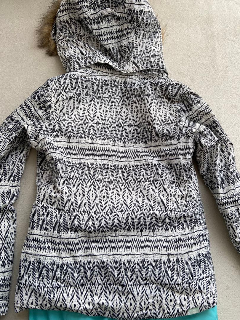 ROXY レディースSサイズ　スノーボードウェア