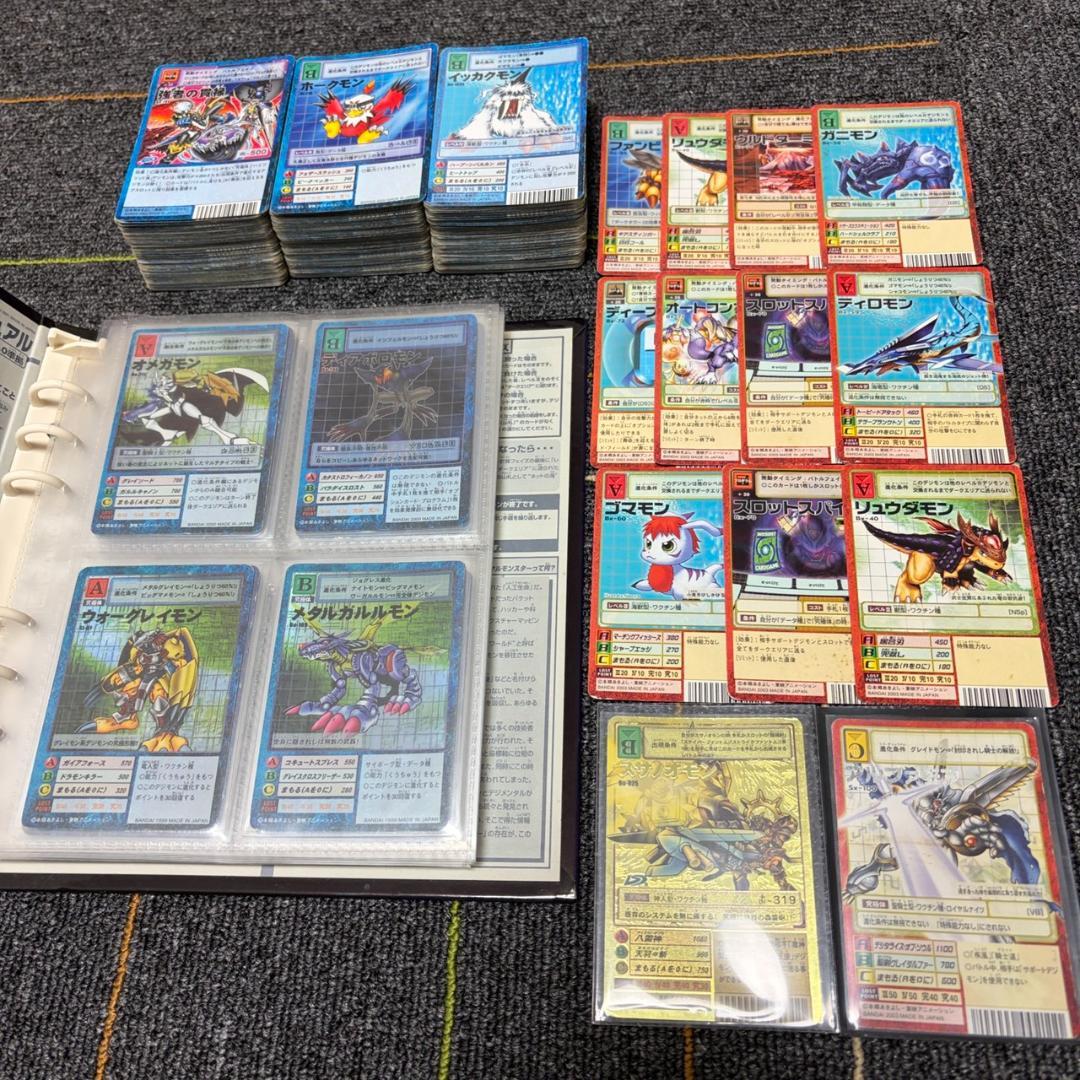 旧デジモンカード デジモン 当時物 約350枚 バインダー付き まとめ売り 特典