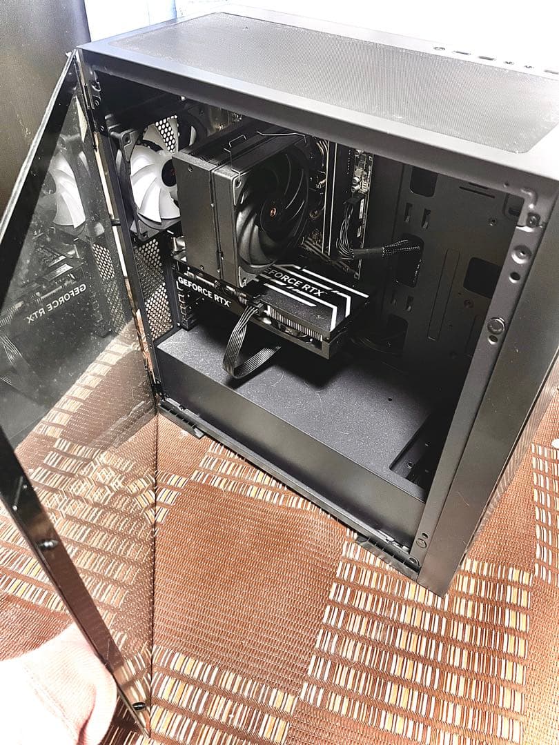 デスクトップPC／4Kディスプレイ