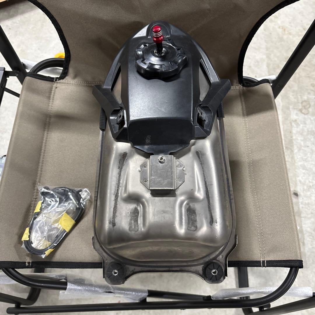 ホンダ　CRF450R 純正タンク　2018