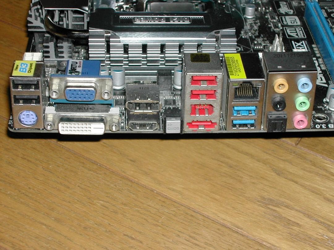 CPU メモリ付き　ASROCK　Z68 Extreme4　LGA1155