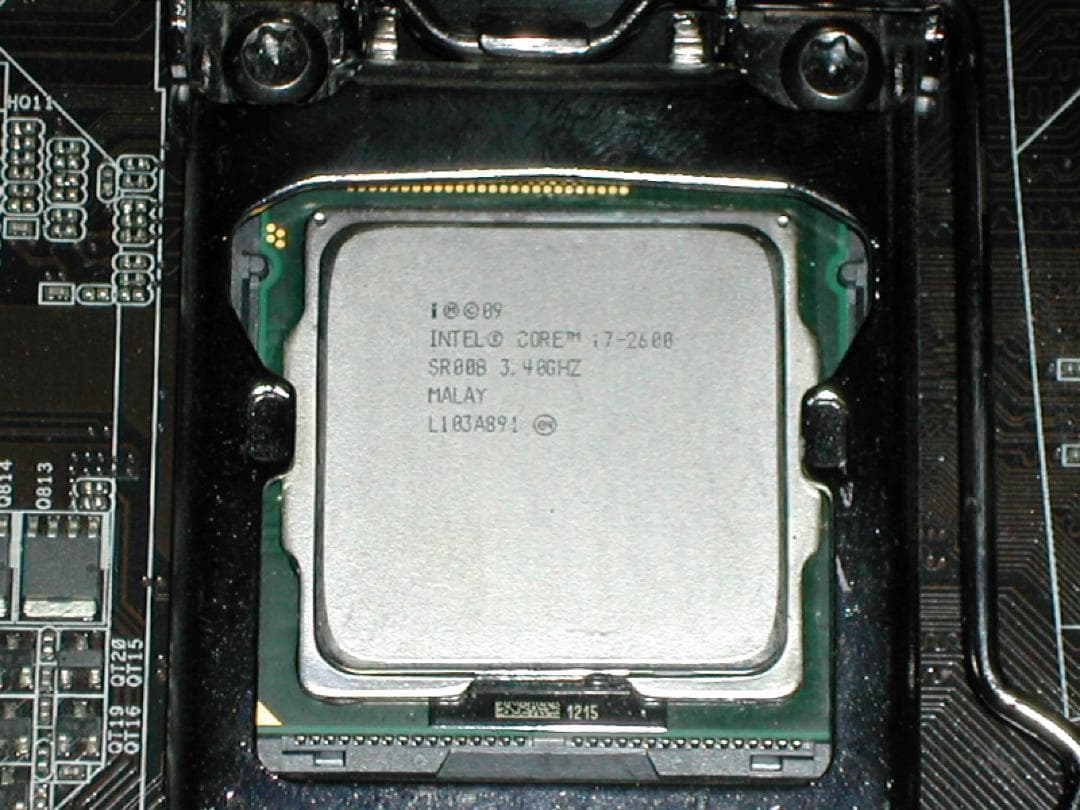 CPU メモリ付き　ASROCK　Z68 Extreme4　LGA1155
