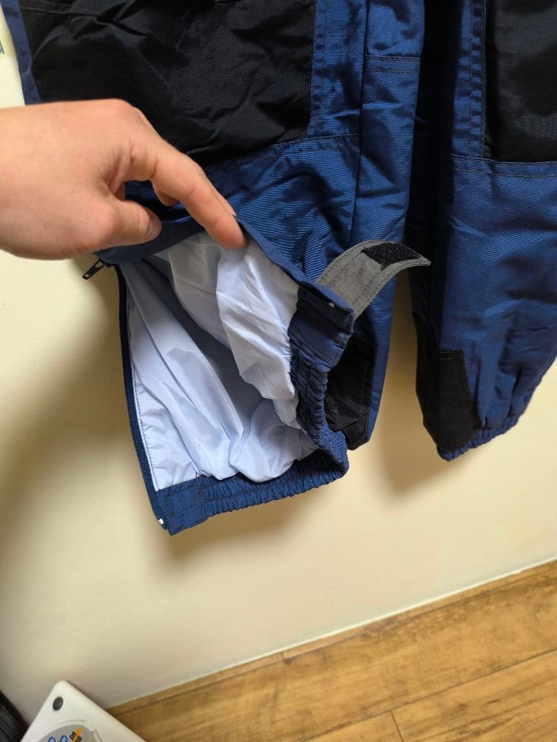 スキー、スノーボードウェア　上下セット