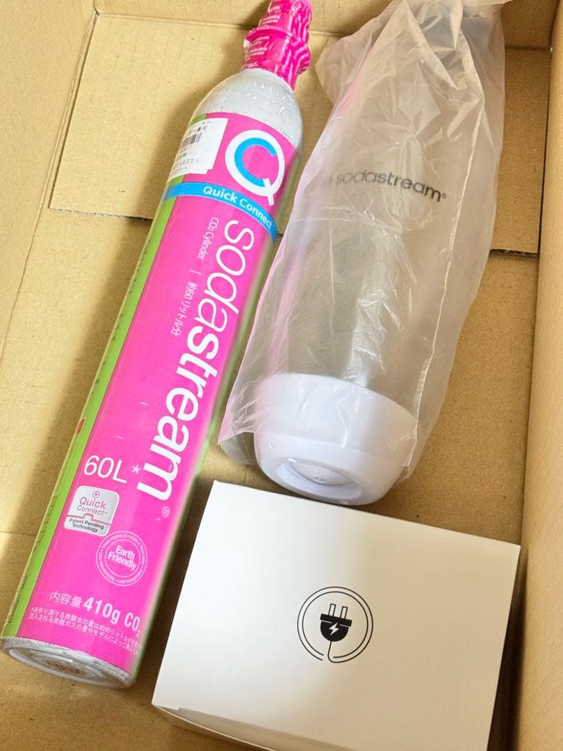 新品 ソーダストリーム E-TERRA （E-テラ）スターターキット ホワイト