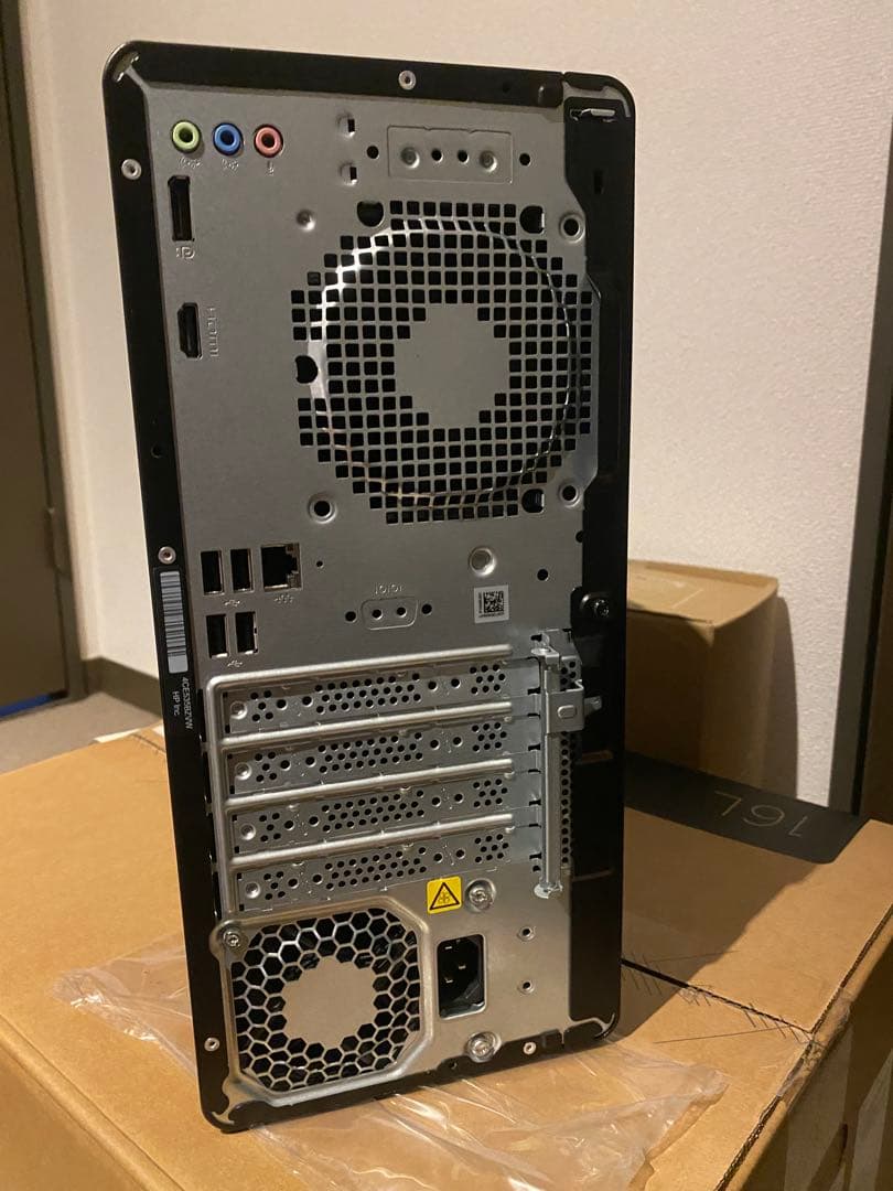 HP OmniDesk（AMD）