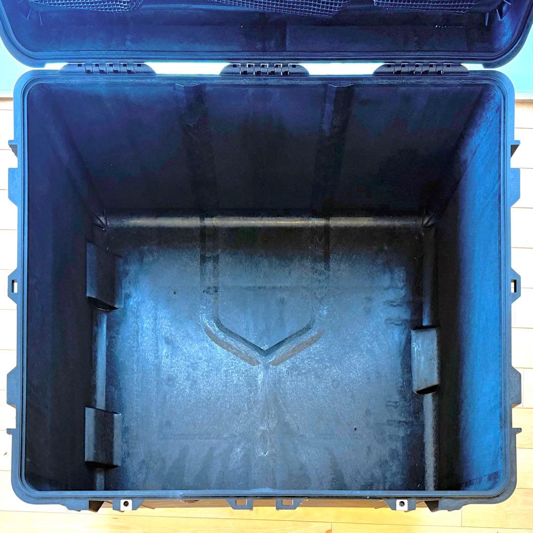 引き取り【Pelican 1690 ペリカンケース プロテクターケース】