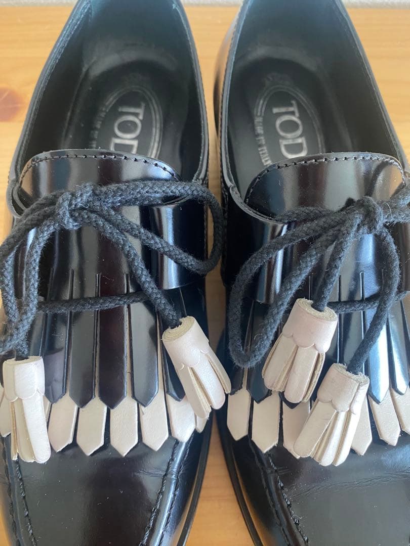 Tod's ローファー　タッセル