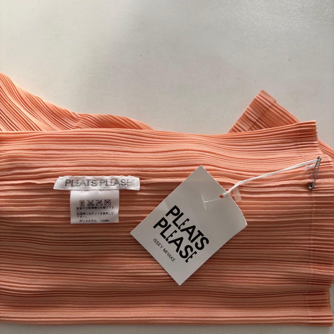 ＊タグ付き新品＊ プリーツプリーズ 長袖カットソー サイズ3 サーモンピンク