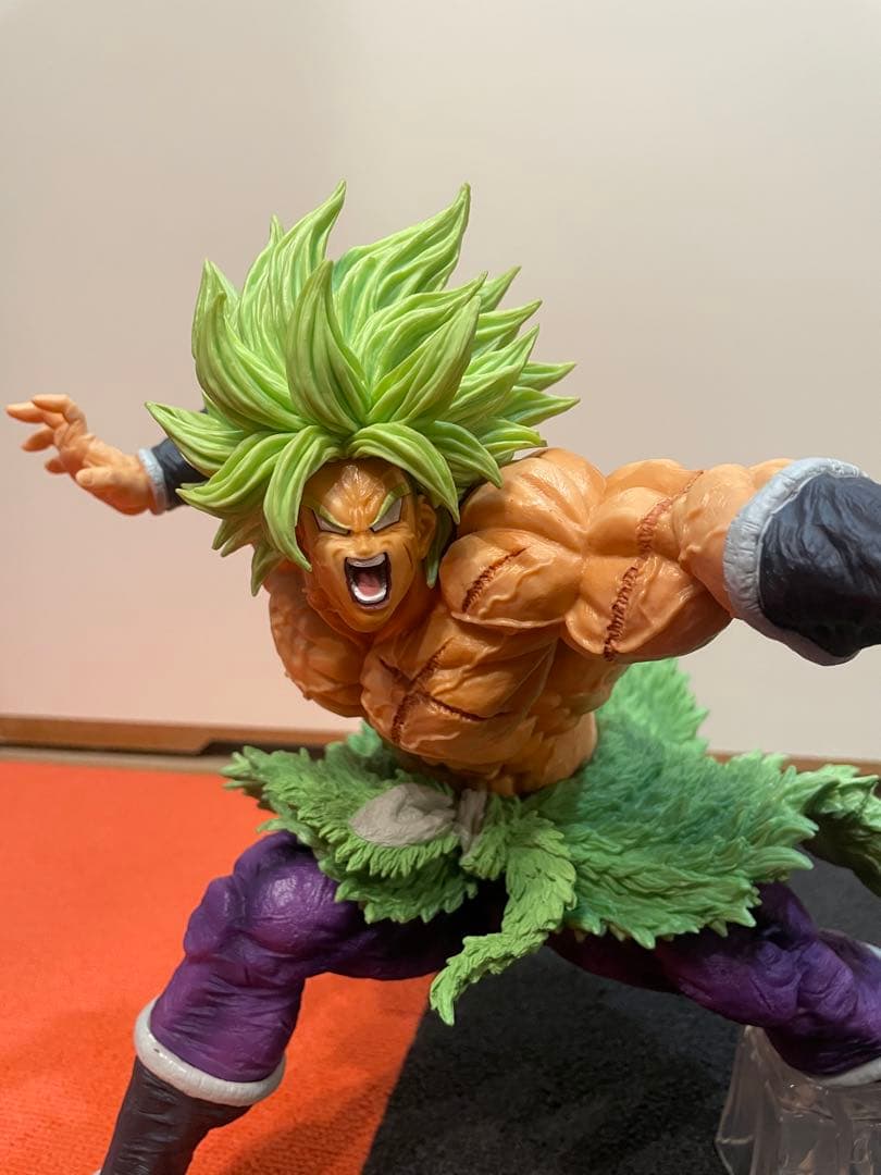 ドラゴンボール 一番くじ　ブロリー　グランディスタネロ　ゴジータ