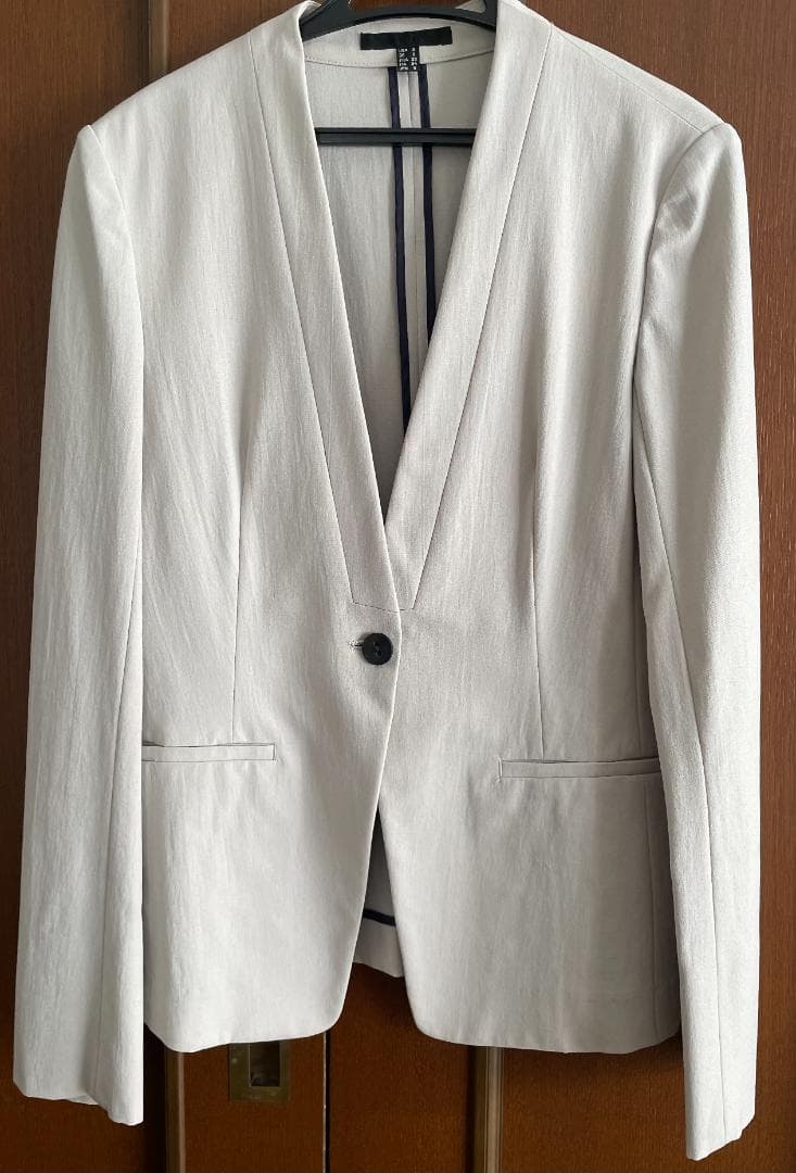 ICBノーカラージャケットタイトスカートセットアップ