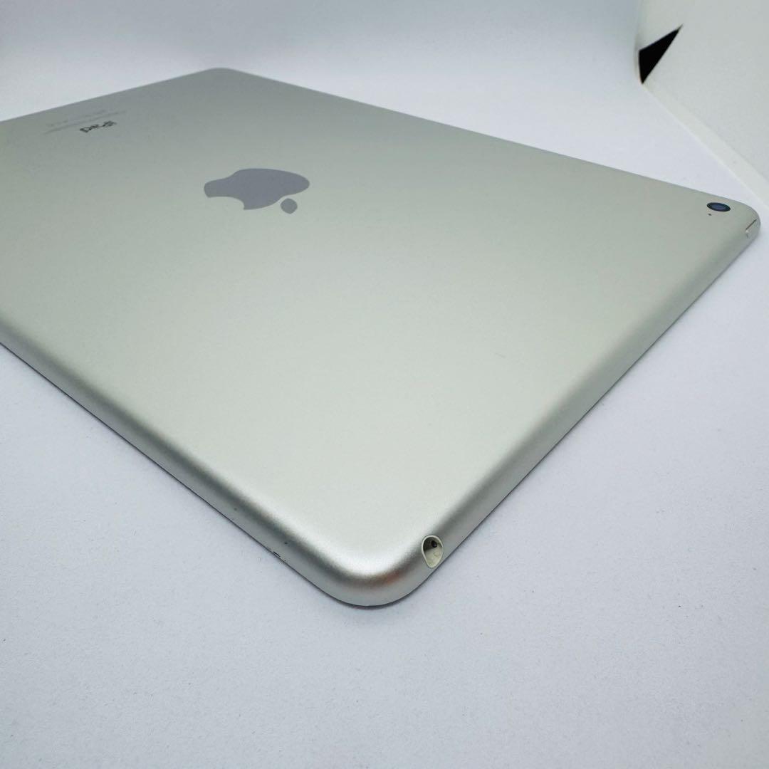 【新品バッテリー】iPadAir2 64GB本体 シルバー WiFiモデル