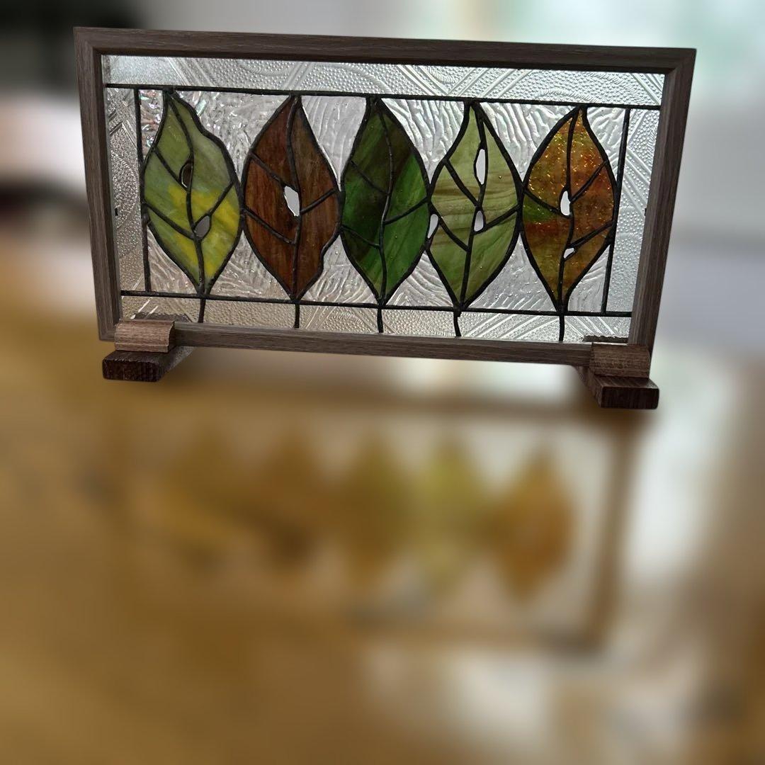 ステンドグラス　パネル秋の葉っぱ達11