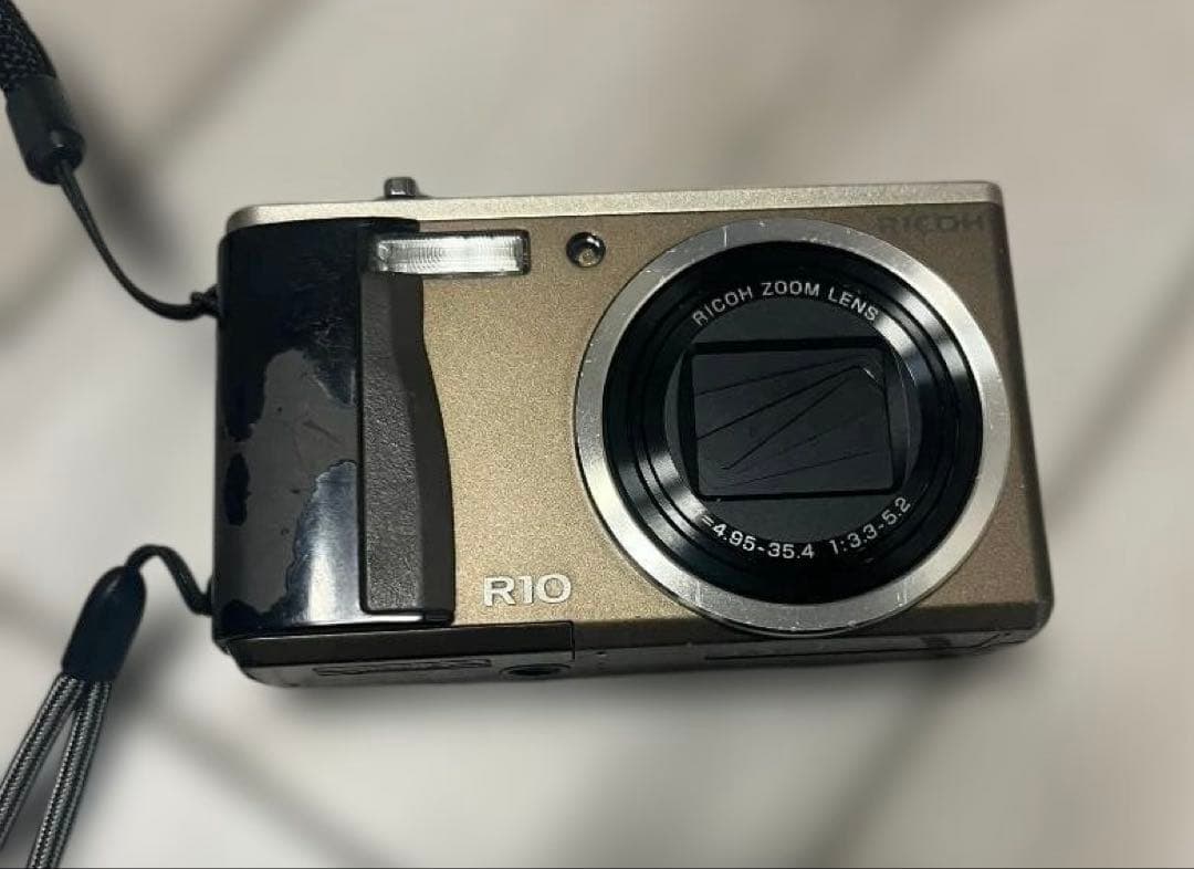 リコーR10 デジタルカメラ コンパクト
