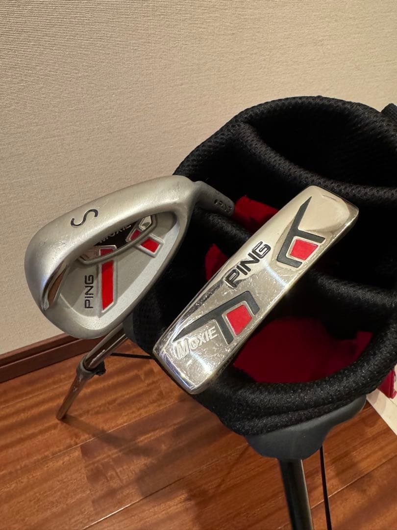 の*ぶ様 PING Moxie Kスタンド式ゴルフバッグ 赤