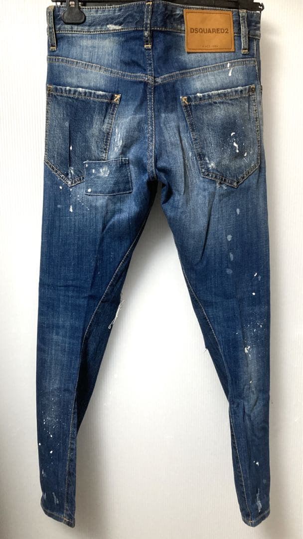 は*な様 DSQUARED2 Sexy twist jean サイズ44 ダメー