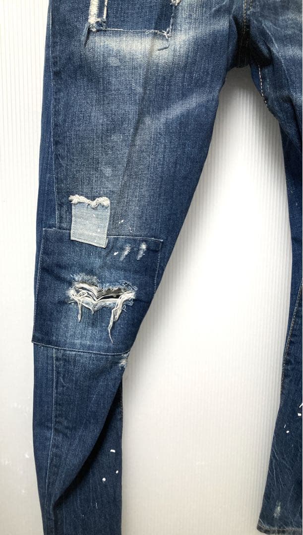 は*な様 DSQUARED2 Sexy twist jean サイズ44 ダメー