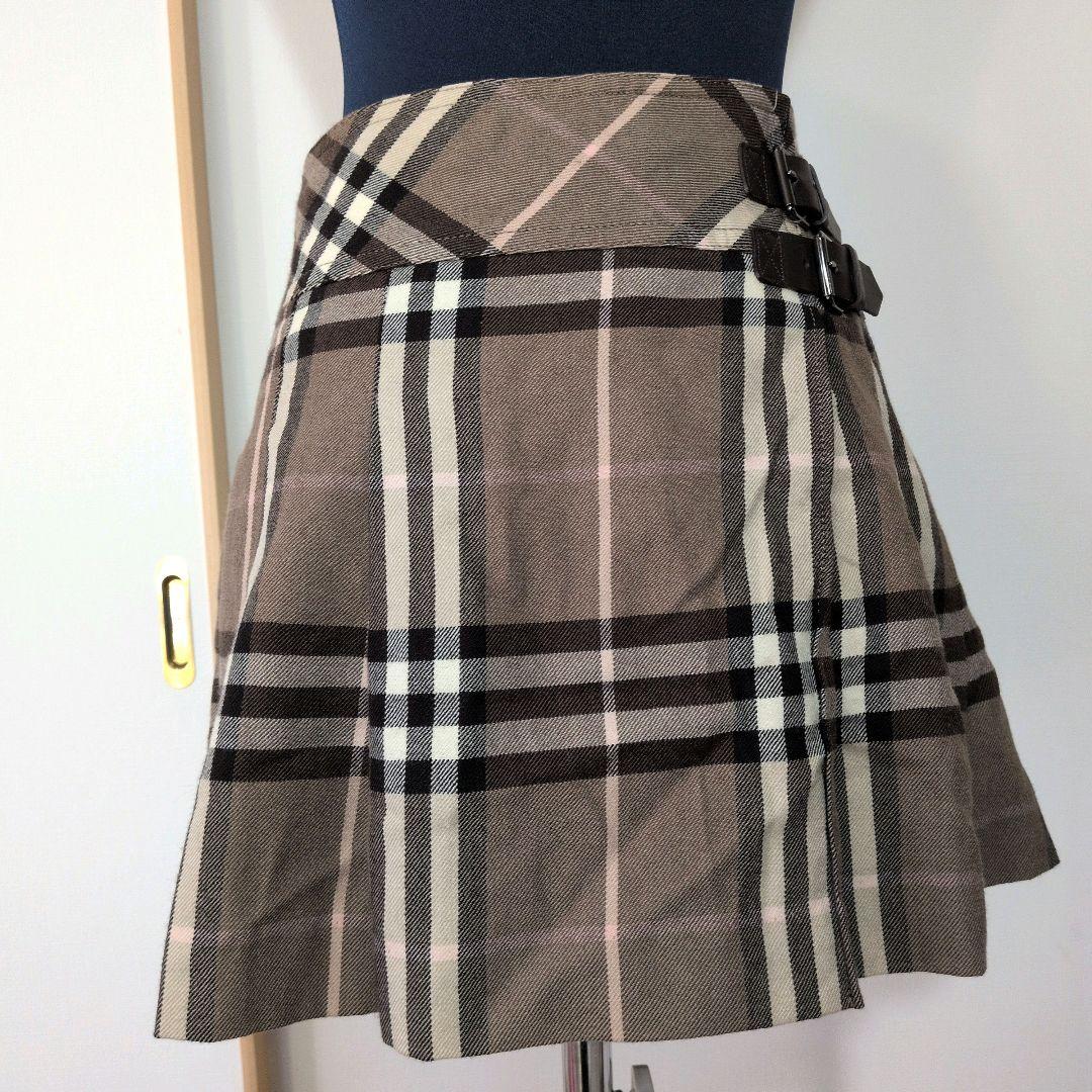バーバリーブルーレーベル　ブラウン系　ミニスカート　レザーベルト　チェック　S