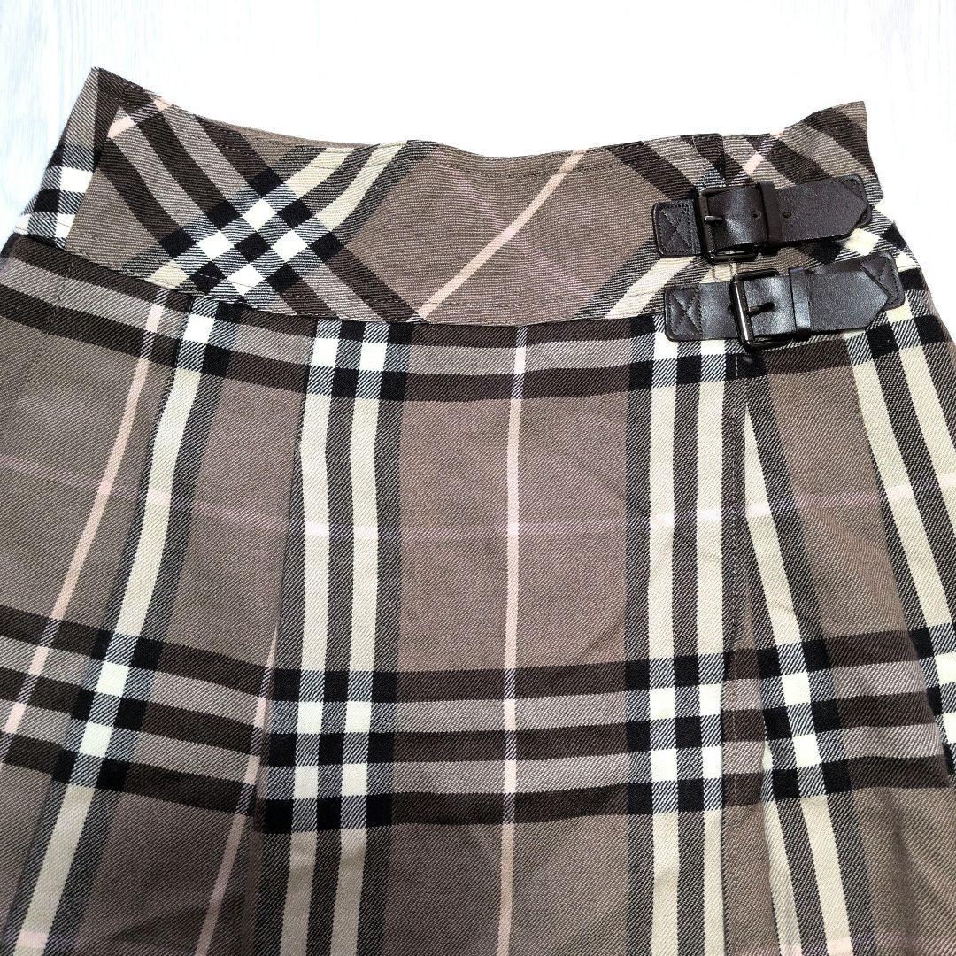 バーバリーブルーレーベル　ブラウン系　ミニスカート　レザーベルト　チェック　S
