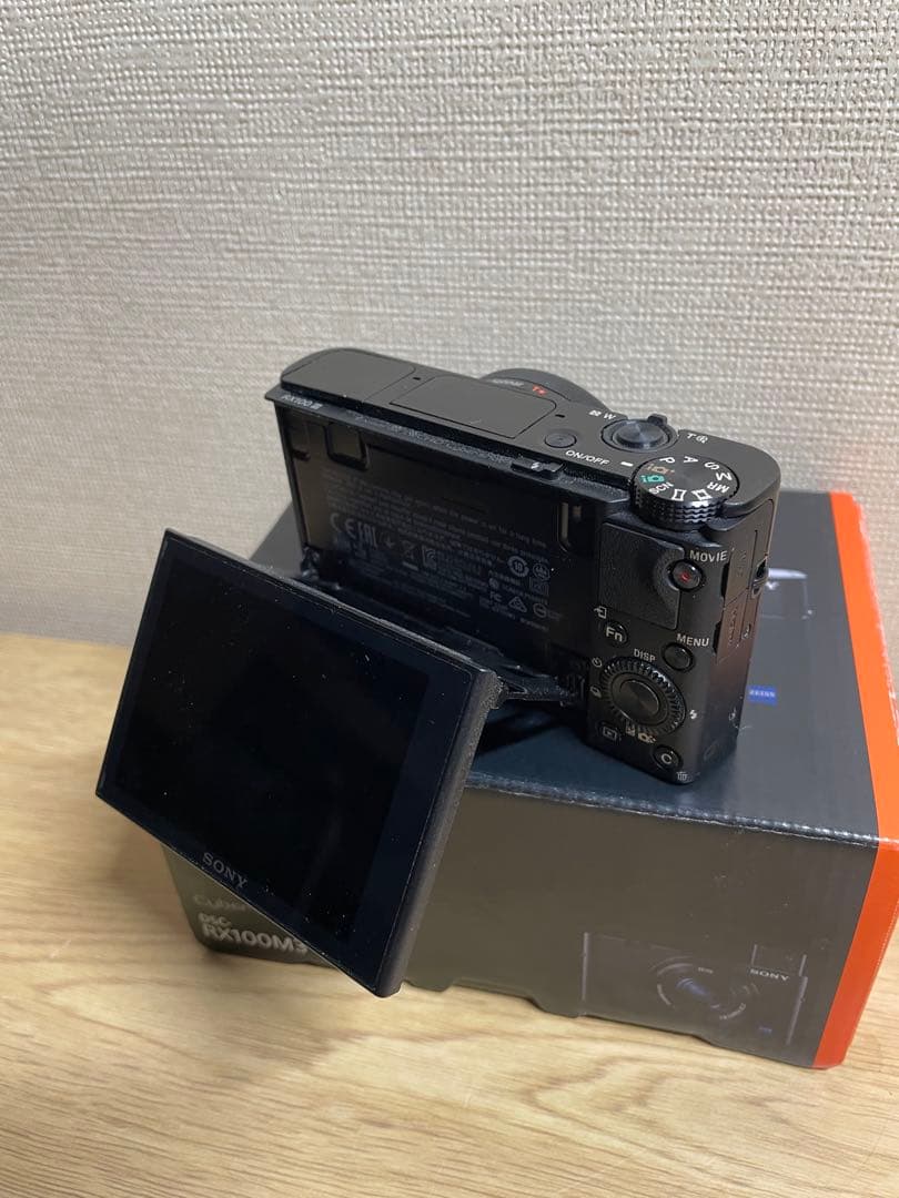 SONY Cyber-shot DSC-RX100M3 本体