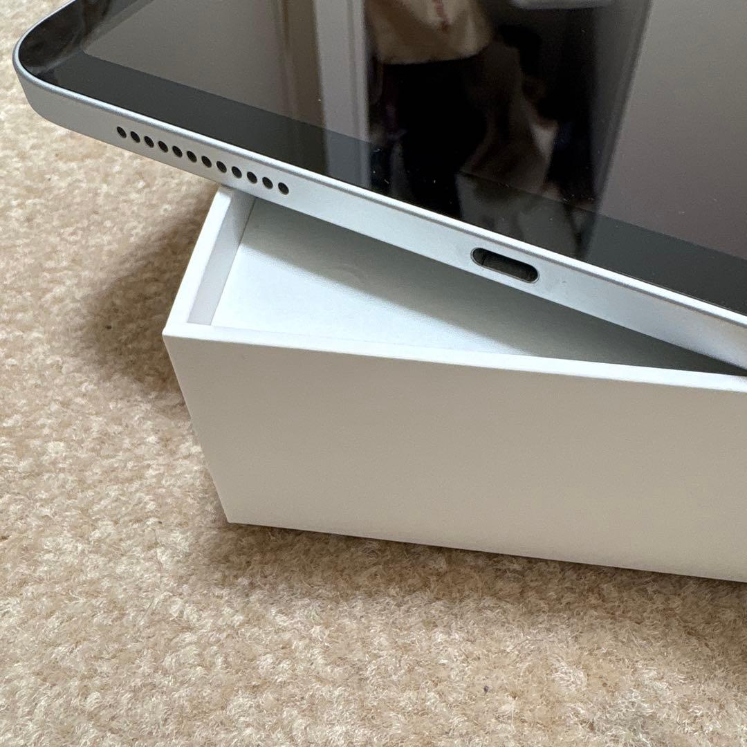 iPad（第10世代）Wi-Fiモデル／シルバー／64GB