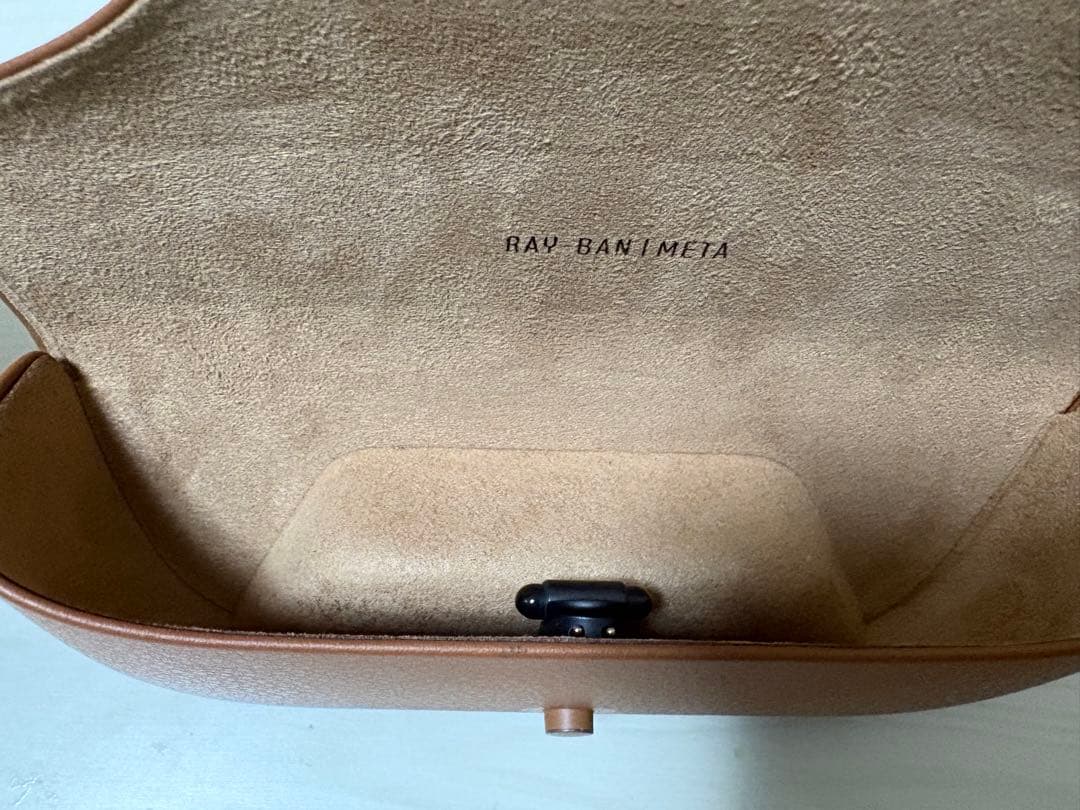 Ray-Ban  Wayfarer 調光レンズ Mサイズ