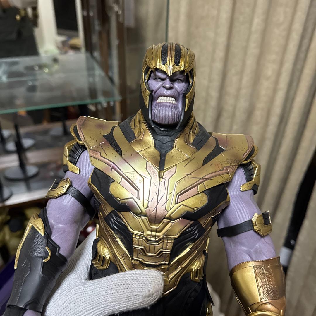 サノス フィギュア ホットトイズ