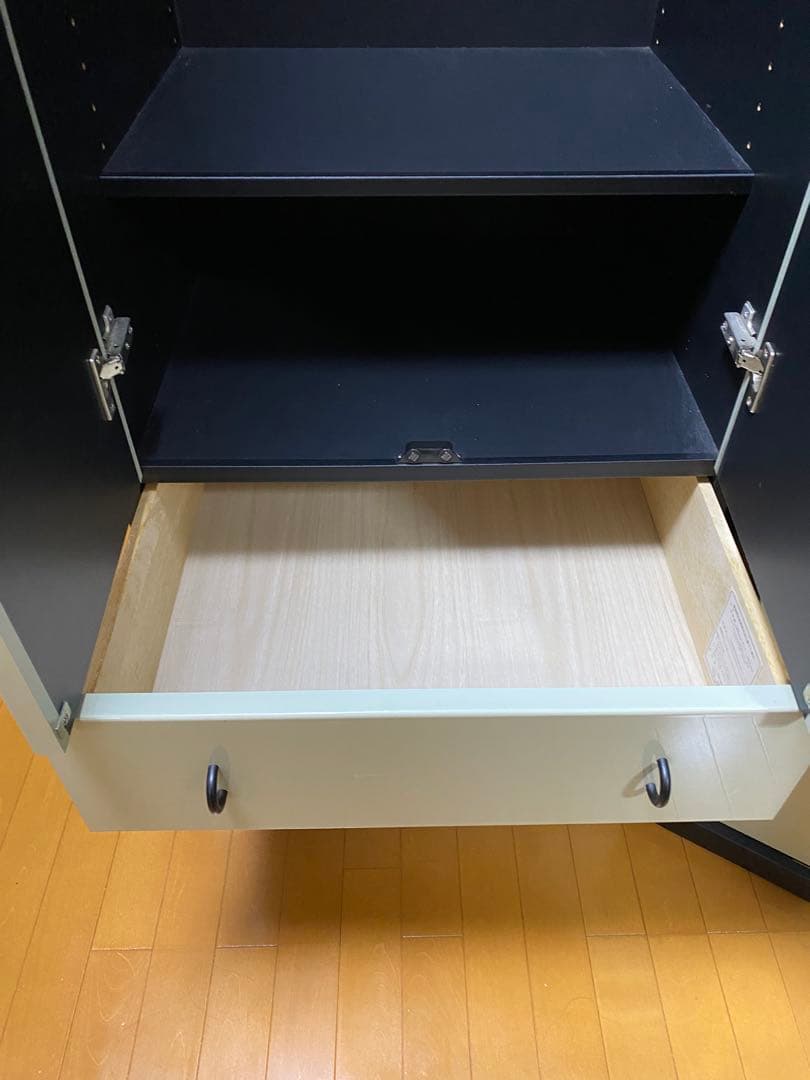 (※直接引き取り)大型連結ワードローブ3台鏡付き