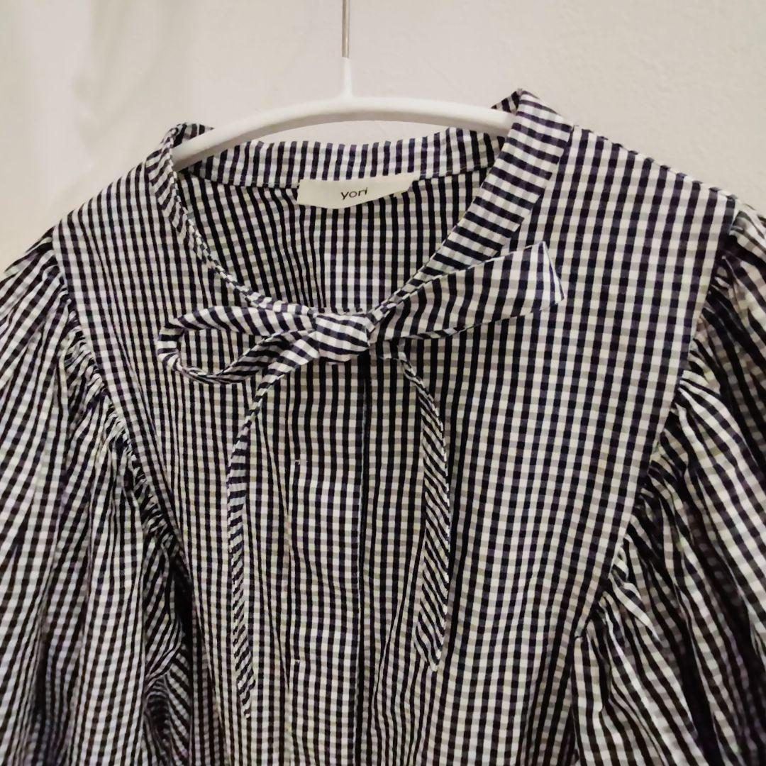 yori ヨリ リボンパフスリーブ ブラウス ネイビー ギンガムチェック