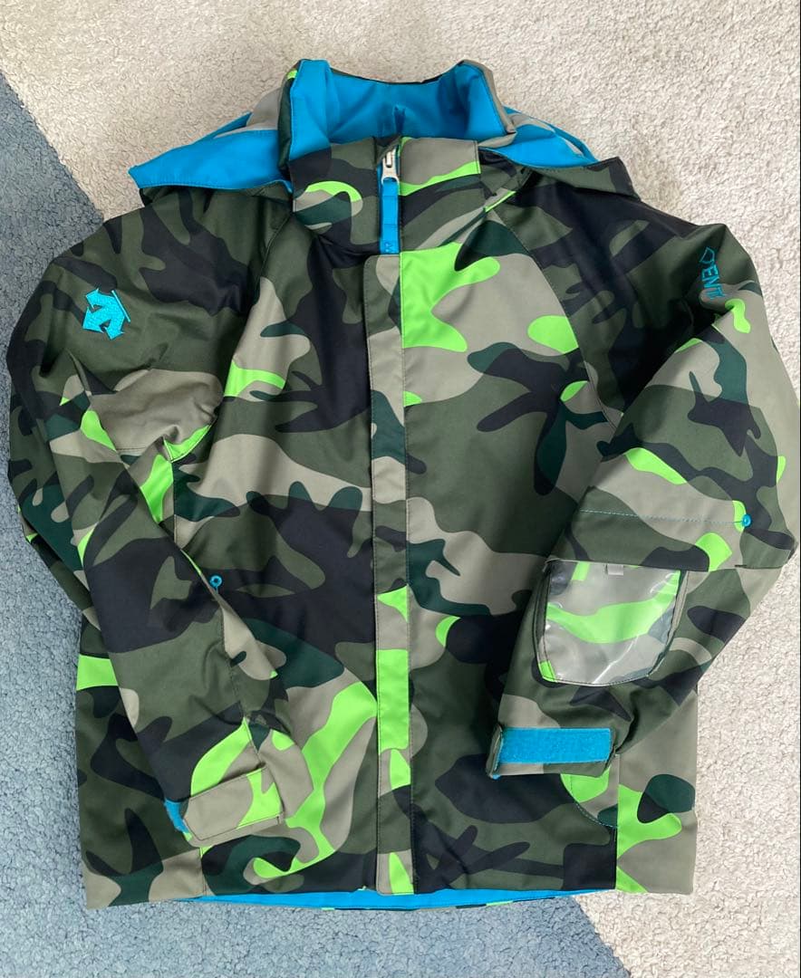 DESCENTEキッズ スキーウェア120 GORE-TEXグローブ2つ付き