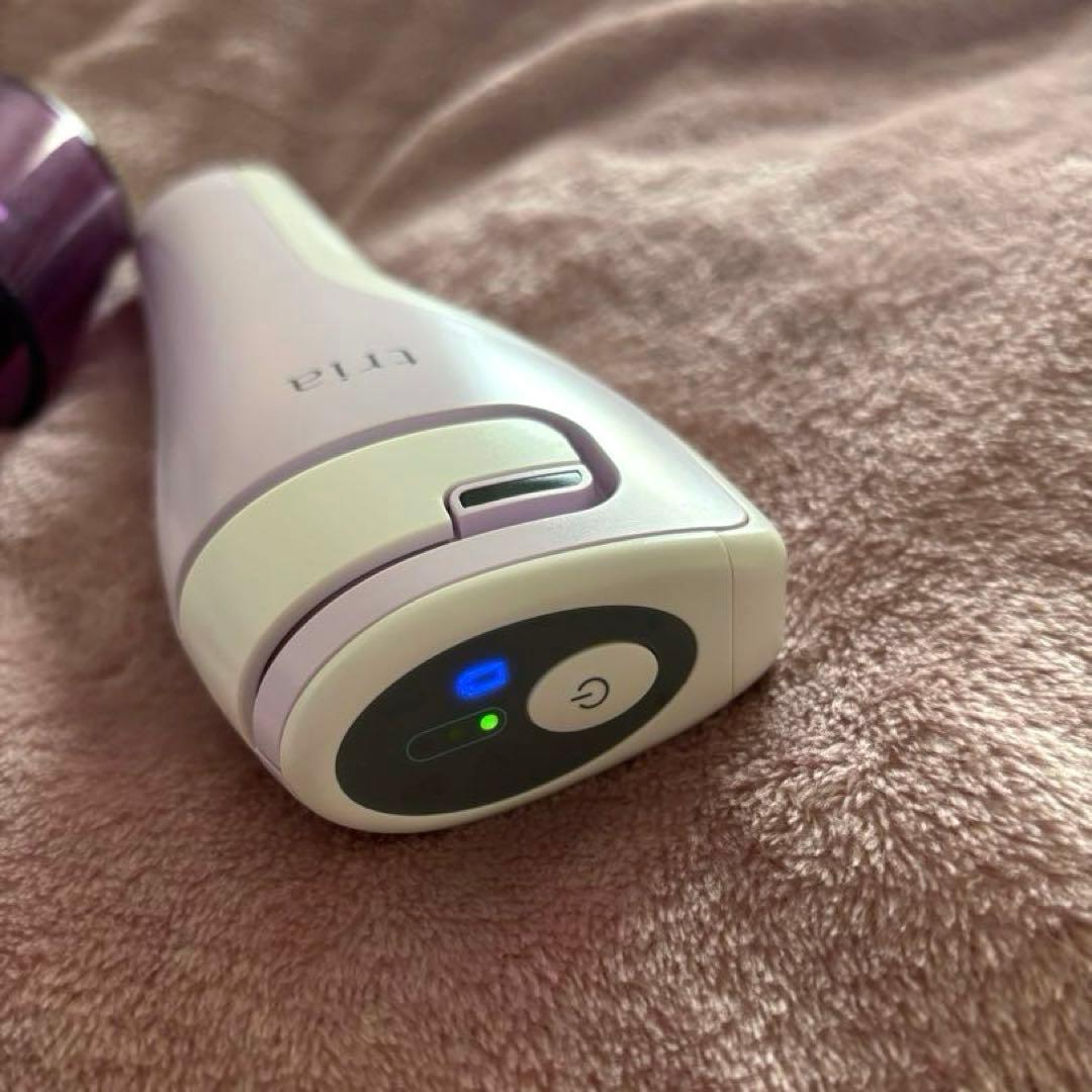 tria SKIN AGING CARE LASER 美顔器